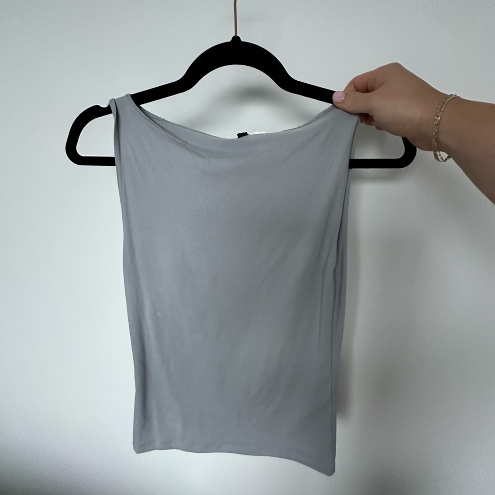 Gray Sleeveless Top